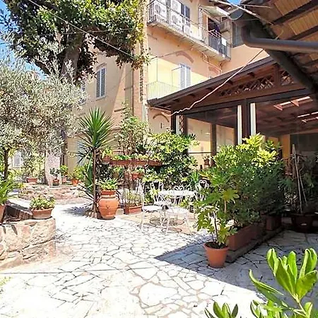 Hotel Rita Major Firenze