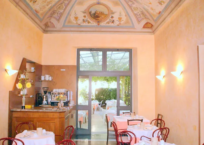 Rita Major 2* Florence