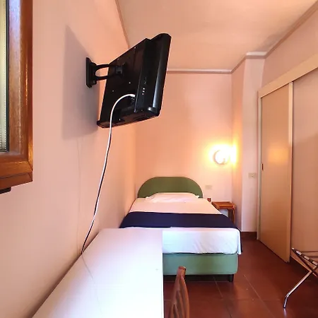 Hotel Rita Major 2*